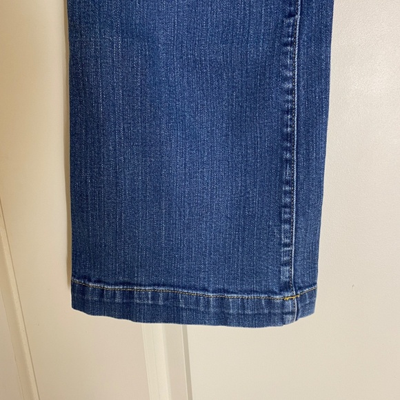 WOMANS GAP LONG AND LEAN JEANS SIZE 8/29L NICE HEM - Picture 5 of 5
